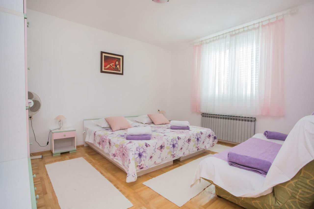 Apartmani Branko Lemac Brodarica  Eksteriør billede