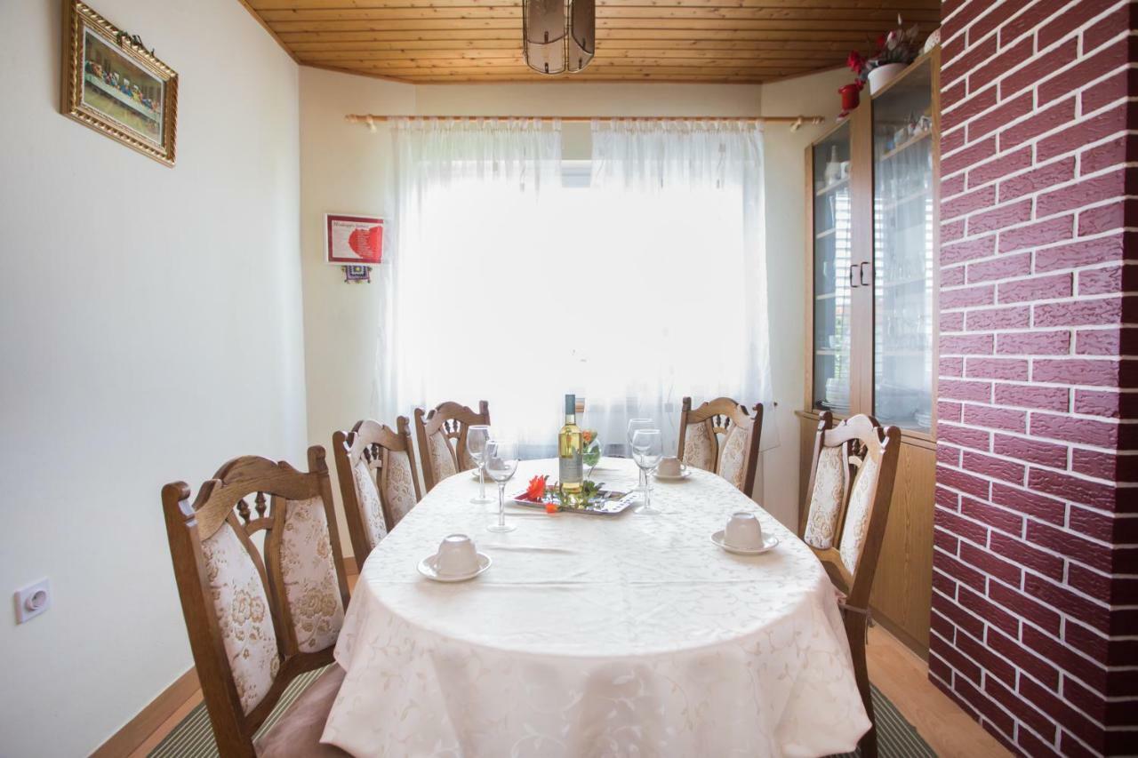 Apartmani Branko Lemac Brodarica  Eksteriør billede